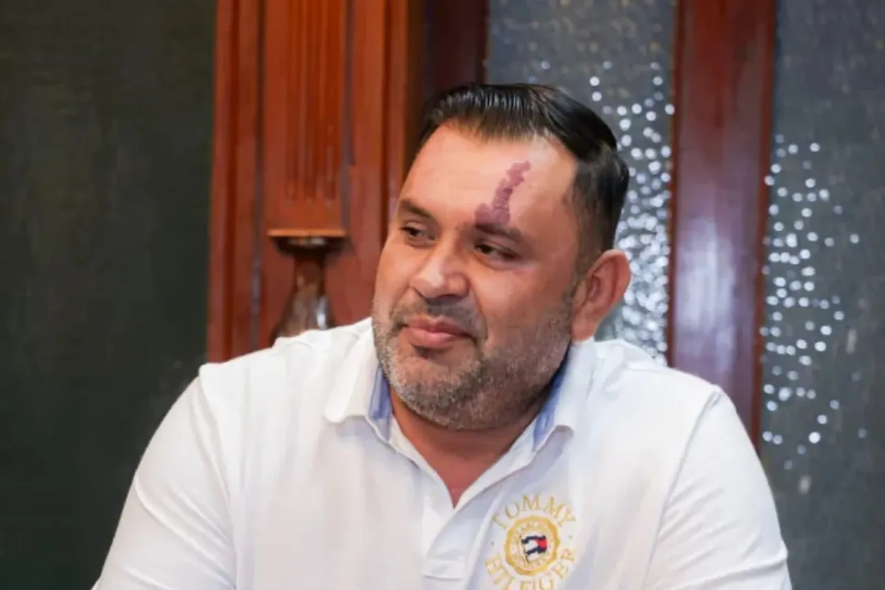 Asesinan en taquería a alcalde de Churumuco, Michoacán
