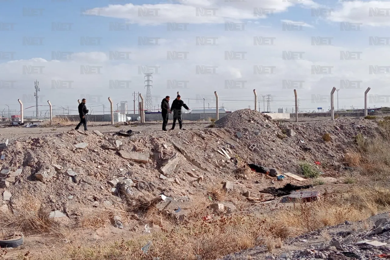 Juárez: Calcinan cuerpo en arroyo seco