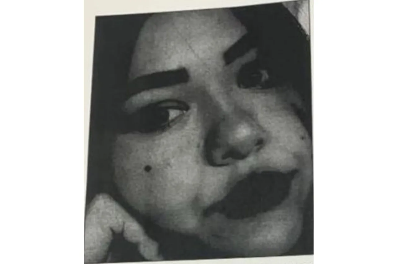 Desaparece Sayra Esmeralda Ríos; piden ayuda para localizarla