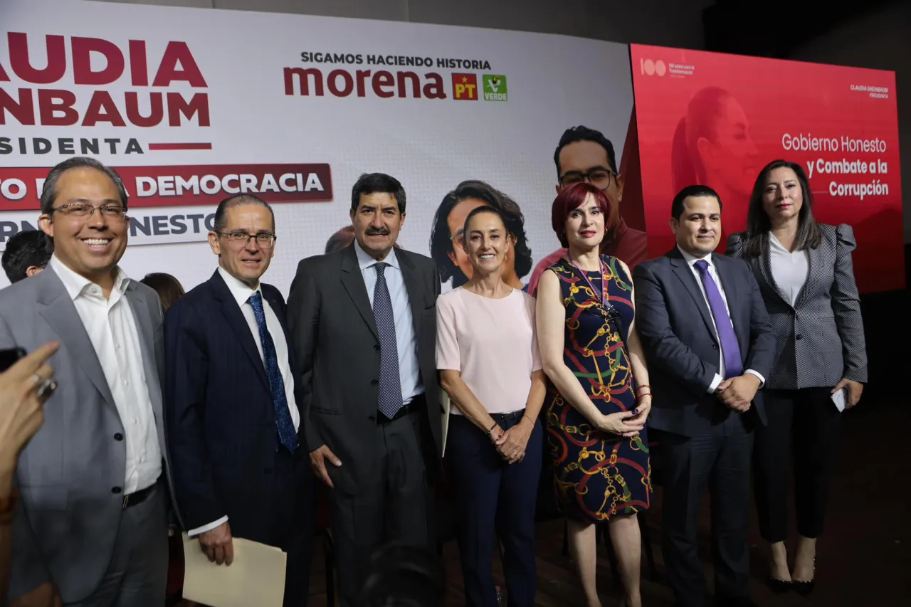 Perfilan que Javier Corral conserve candidatura al Senado con Morena