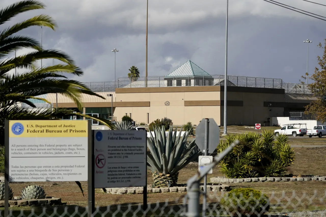 Cerrarán prisión de mujeres en California tras casos de abuso