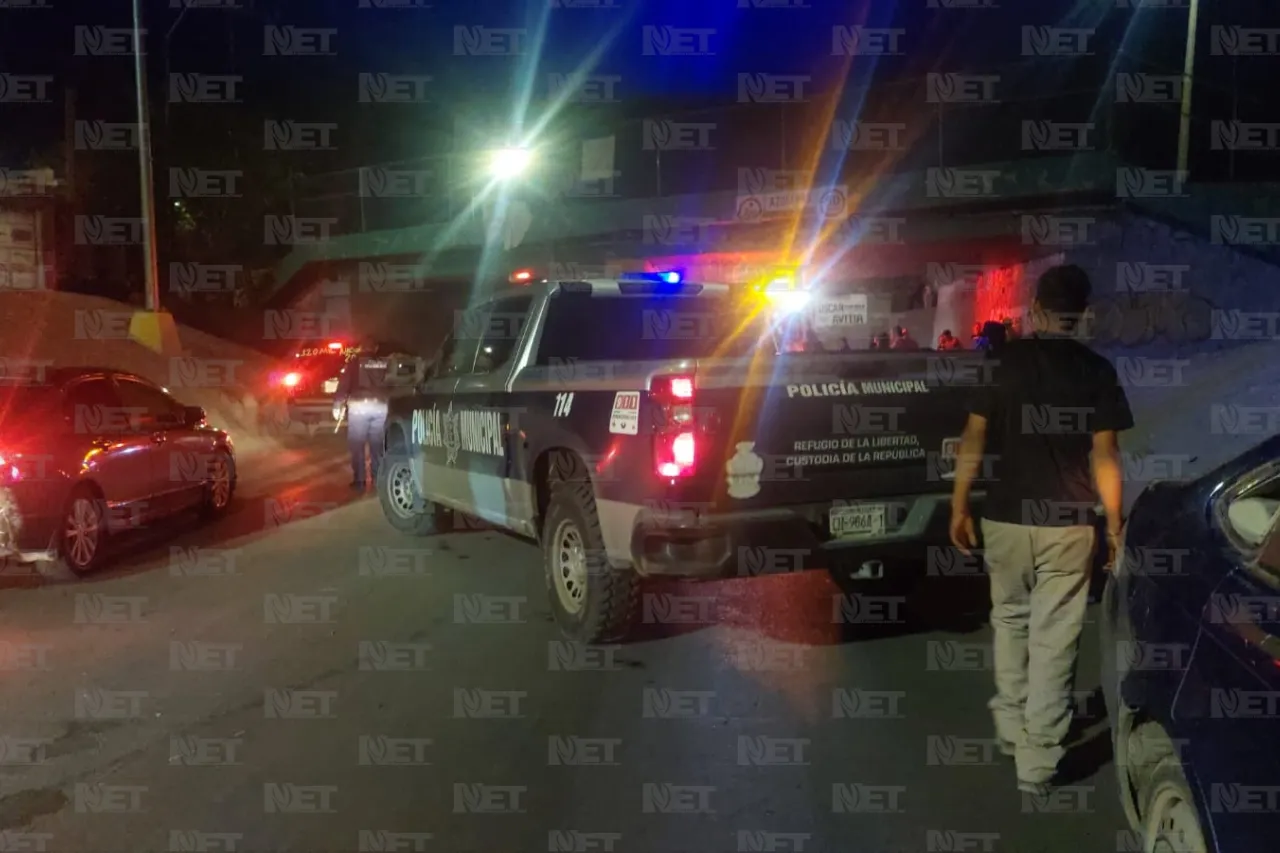 Muere copiloto de Jeep tras chocar contra muro del viaducto Diaz Ordaz