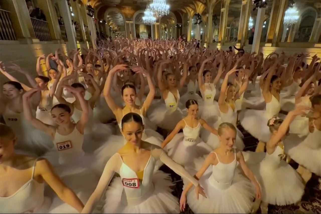 Cientos de bailarinas en puntas imponen un nuevo récord mundial en NY