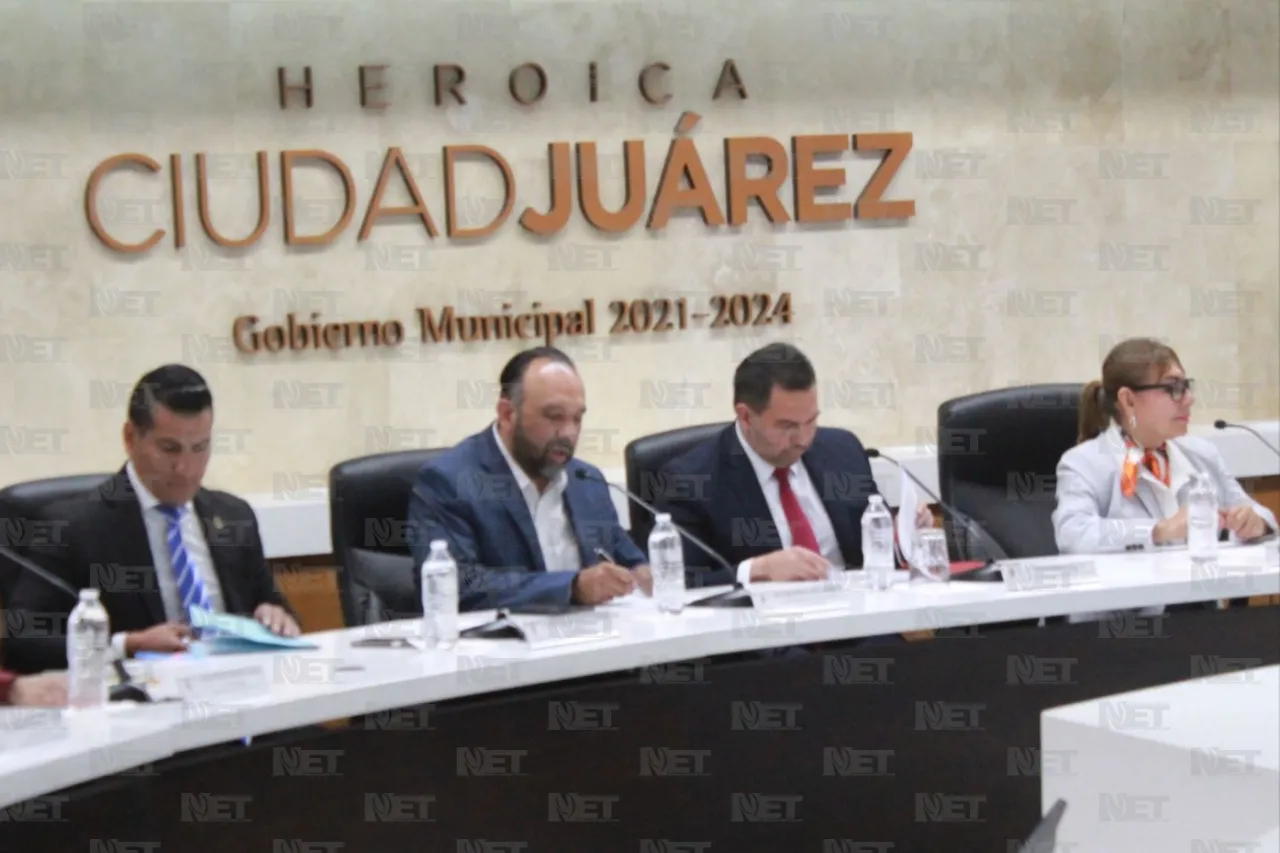 Deja Pérez Cuéllar su cargo como alcalde de Juárez 
