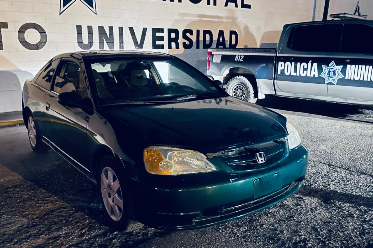 Ciudad Juárez: Arrestan a 3 hombres y les aseguran armas