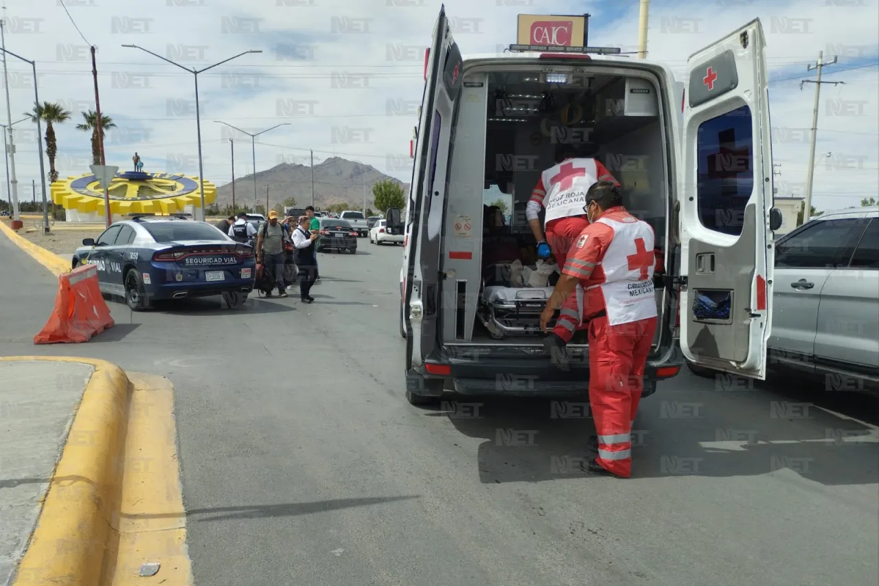 Juárez: Atropellan a hombre que intentaba alcanzar la ruta