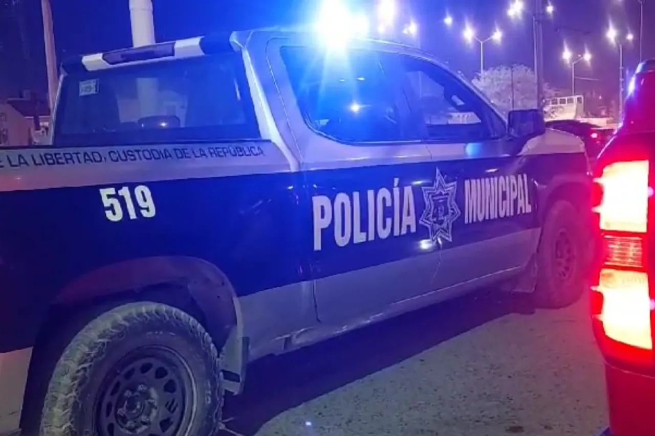 Juárez: Matan a hombre en estacionamiento de supermercado
