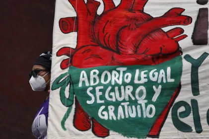 Tabasco despenaliza el aborto hasta las 12 semanas