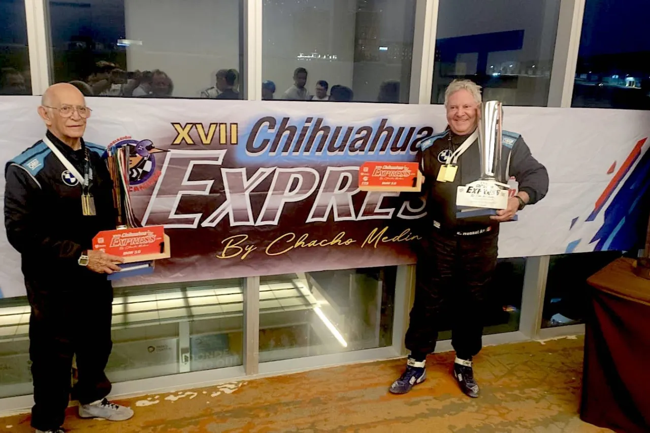 Ganan pilotos mexicanos primeros lugares del XVII Rally Chihuahua Express