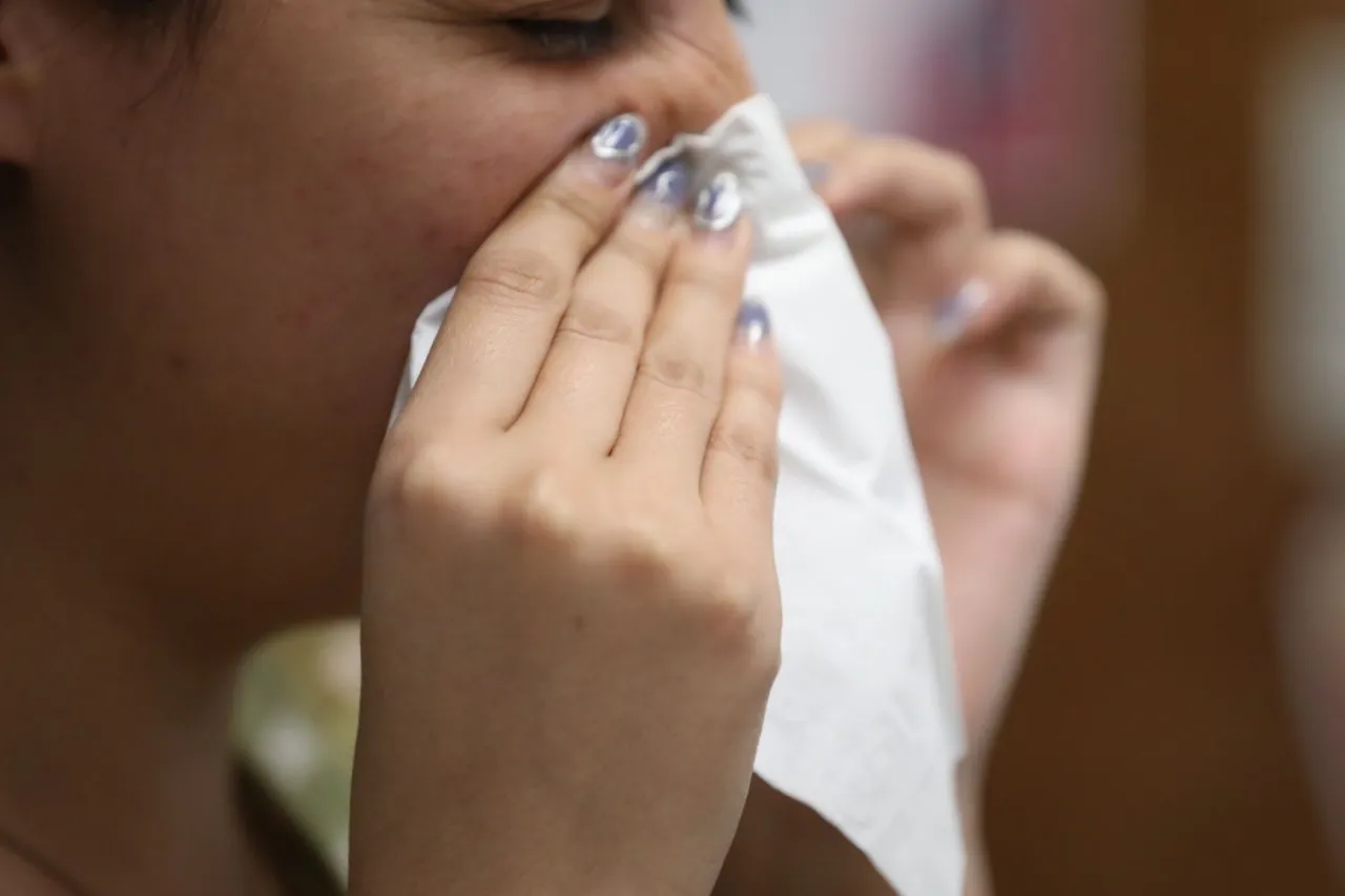 ¿Cómo diferenciar una alergia de un resfriado?