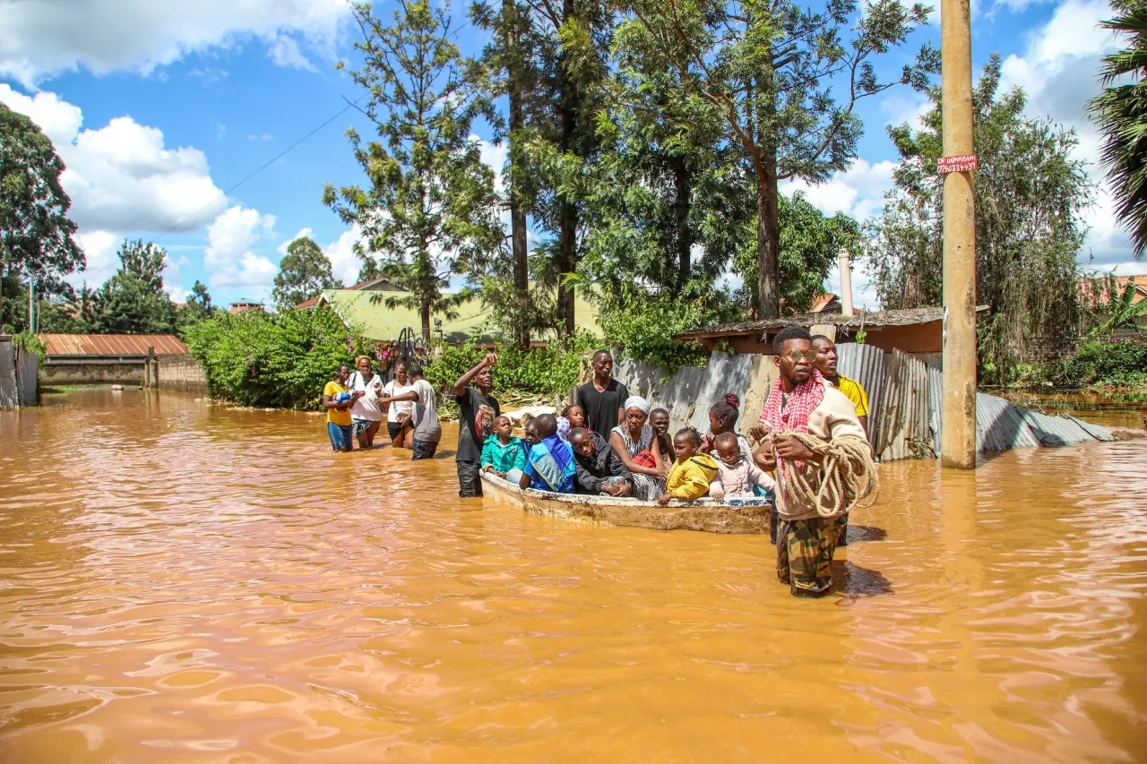 ¿Cuál es la causa de las lluvias catastróficas en Kenia?