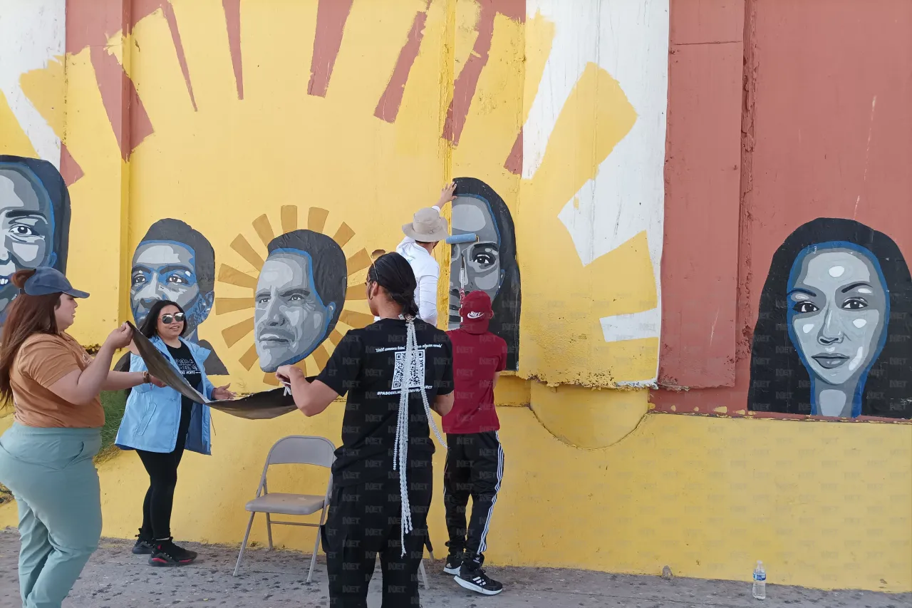 Relatan historias de migración y deportación a través de mural