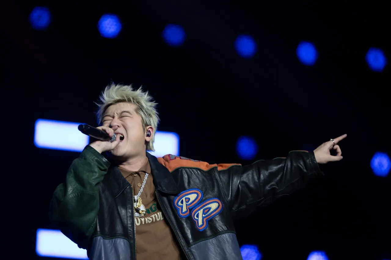 El rap chino florece con una voz propia a pesar de las restricciones