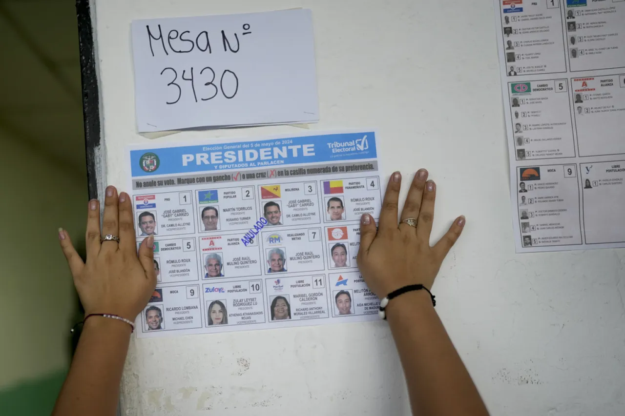Elecciones en Panamá miden al delfín del expresidente condenado Martinelli