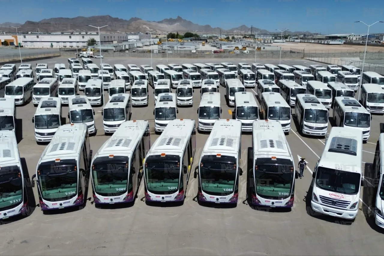 Encabeza Maru recorridos de prueba del Juárez Bus
