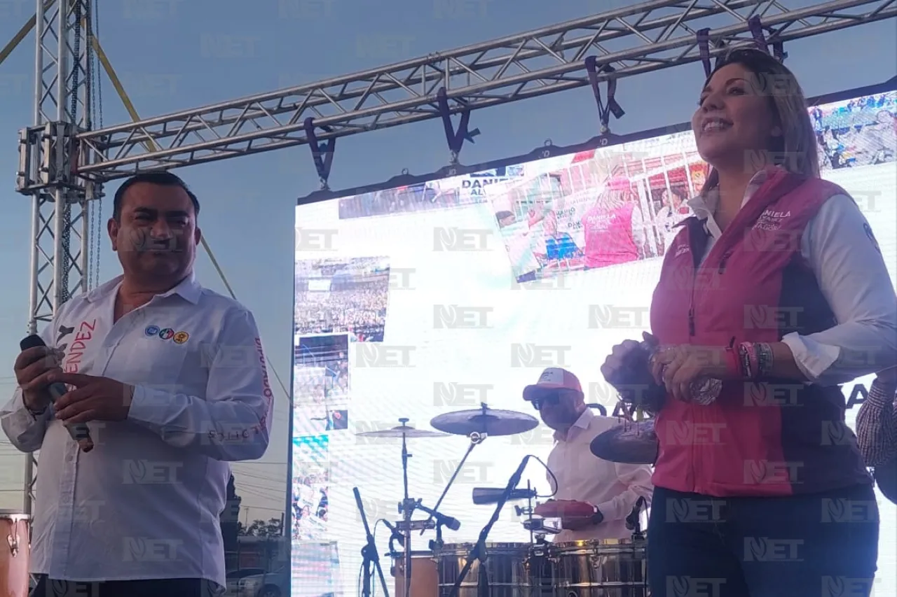 Adelanta Tony Meléndez celebración a madres de Oasis Revolución