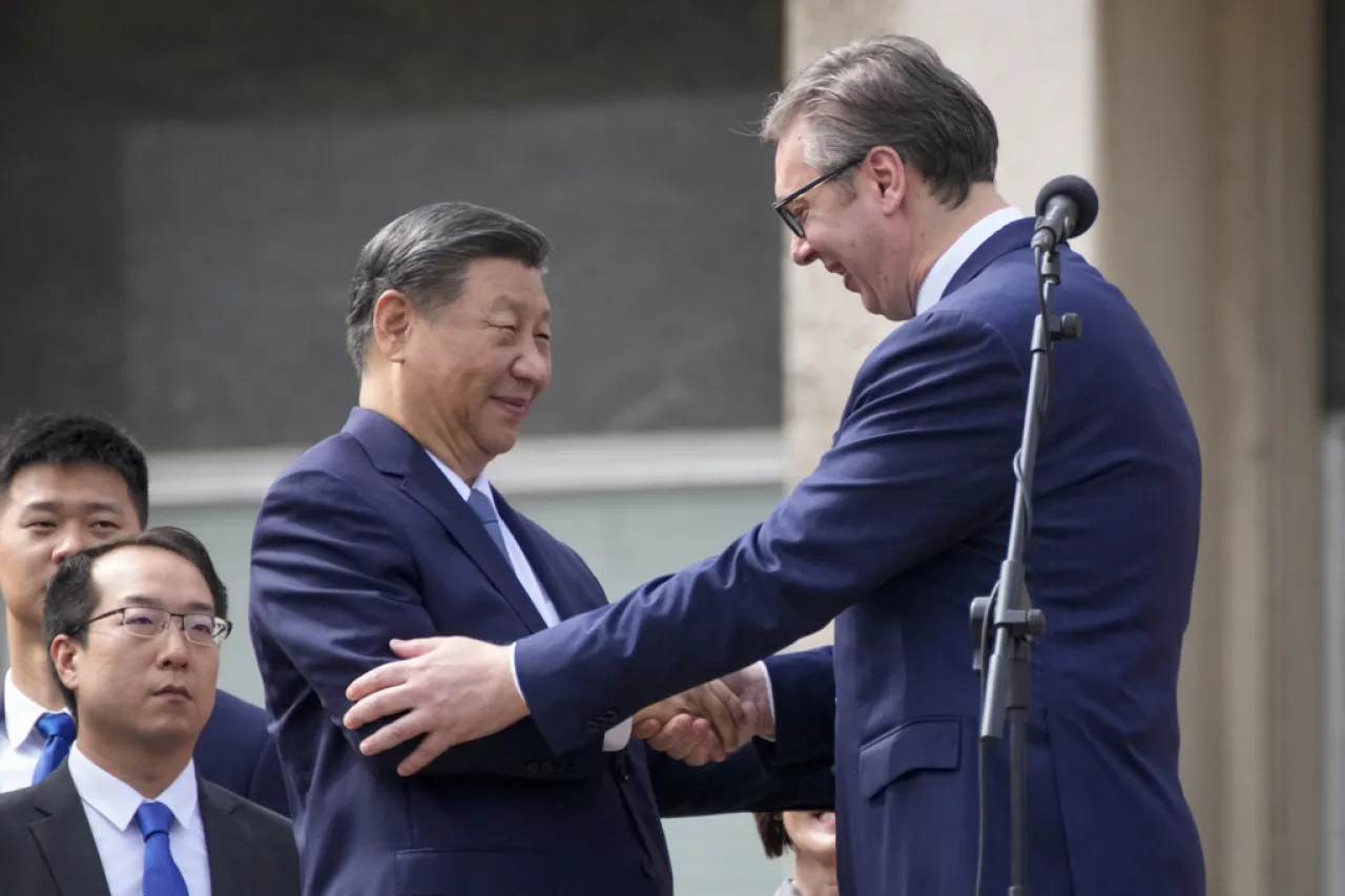 China y Serbia acuerdan construir un 'futuro compartido'
