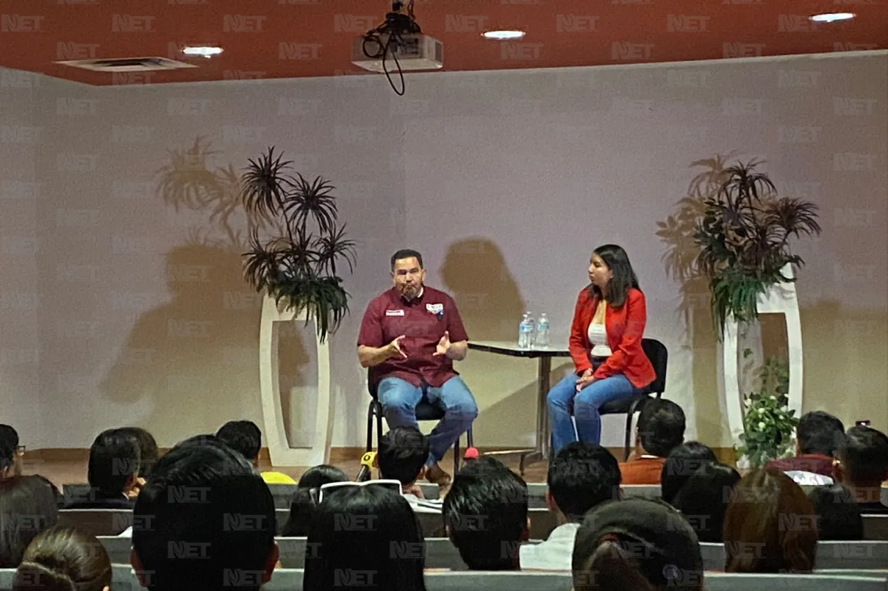 Conversa Pérez Cuéllar con estudiantes del ‘Tec de Juárez’