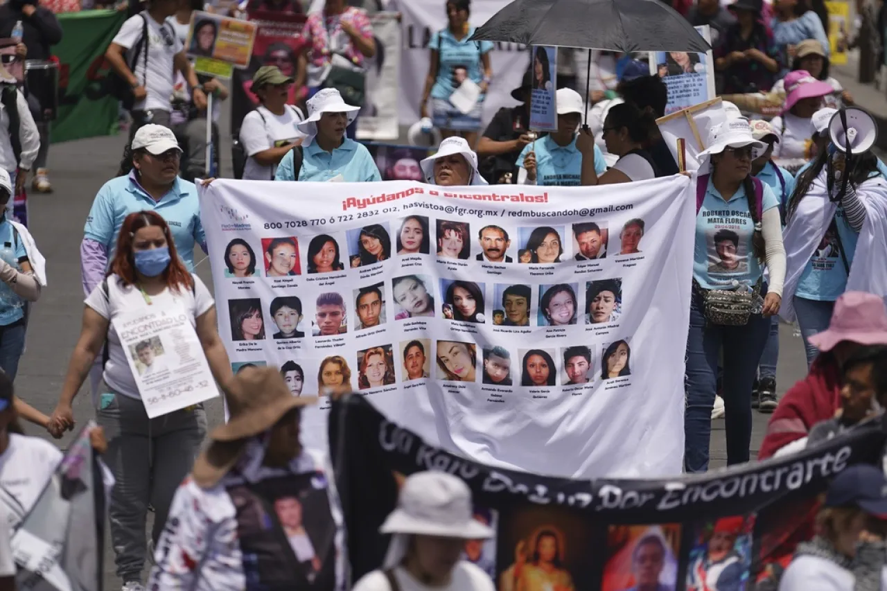Dolor e indignación por desaparecidos marca el Día de las Madres