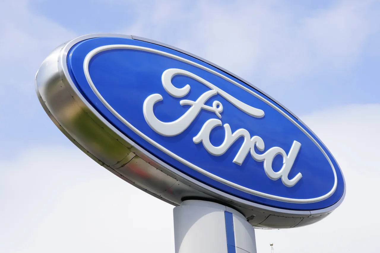 Agencia de EU insatisfecha por reparaciones de SUVs de Ford