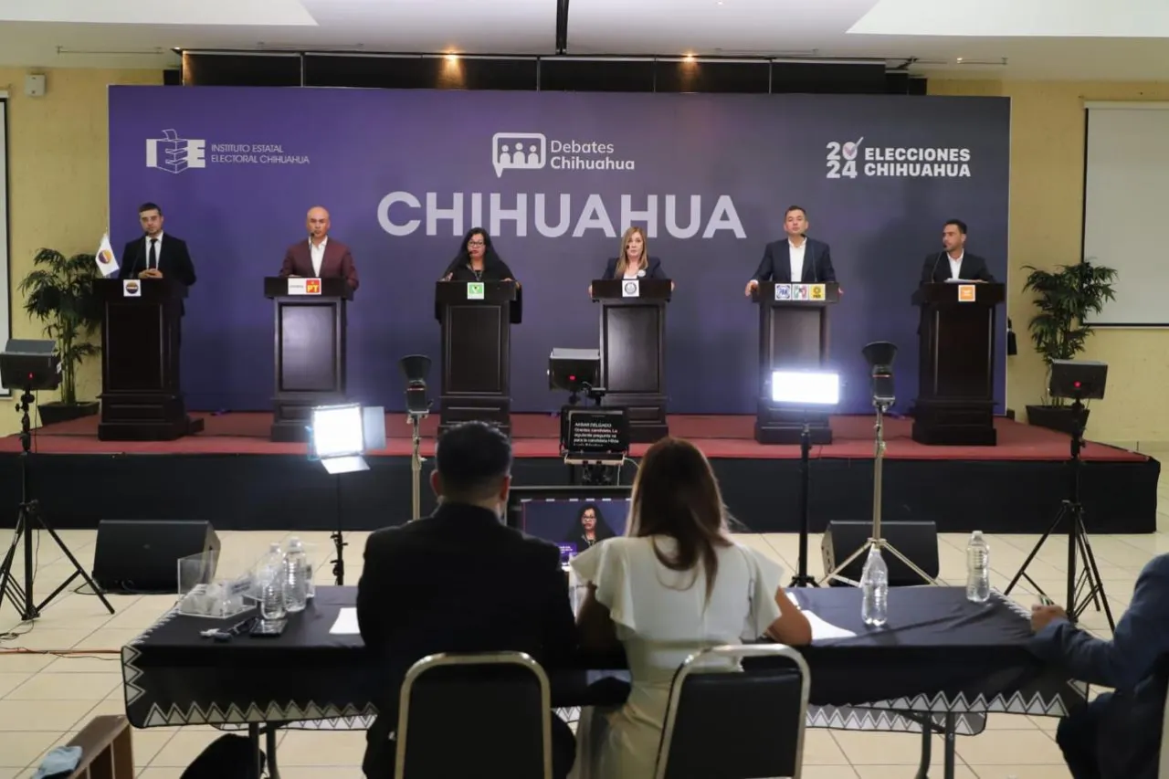 Chihuahua: Concluye debate sin cesar acusaciones