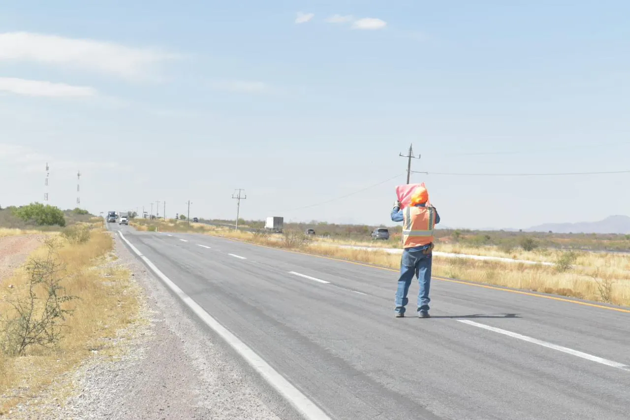 Repara Chihuahua carreteras a cargo del gobierno federal