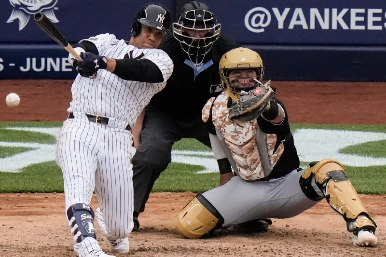 Pega Soto dos palos de vuelta entera en victoria de los Yankees