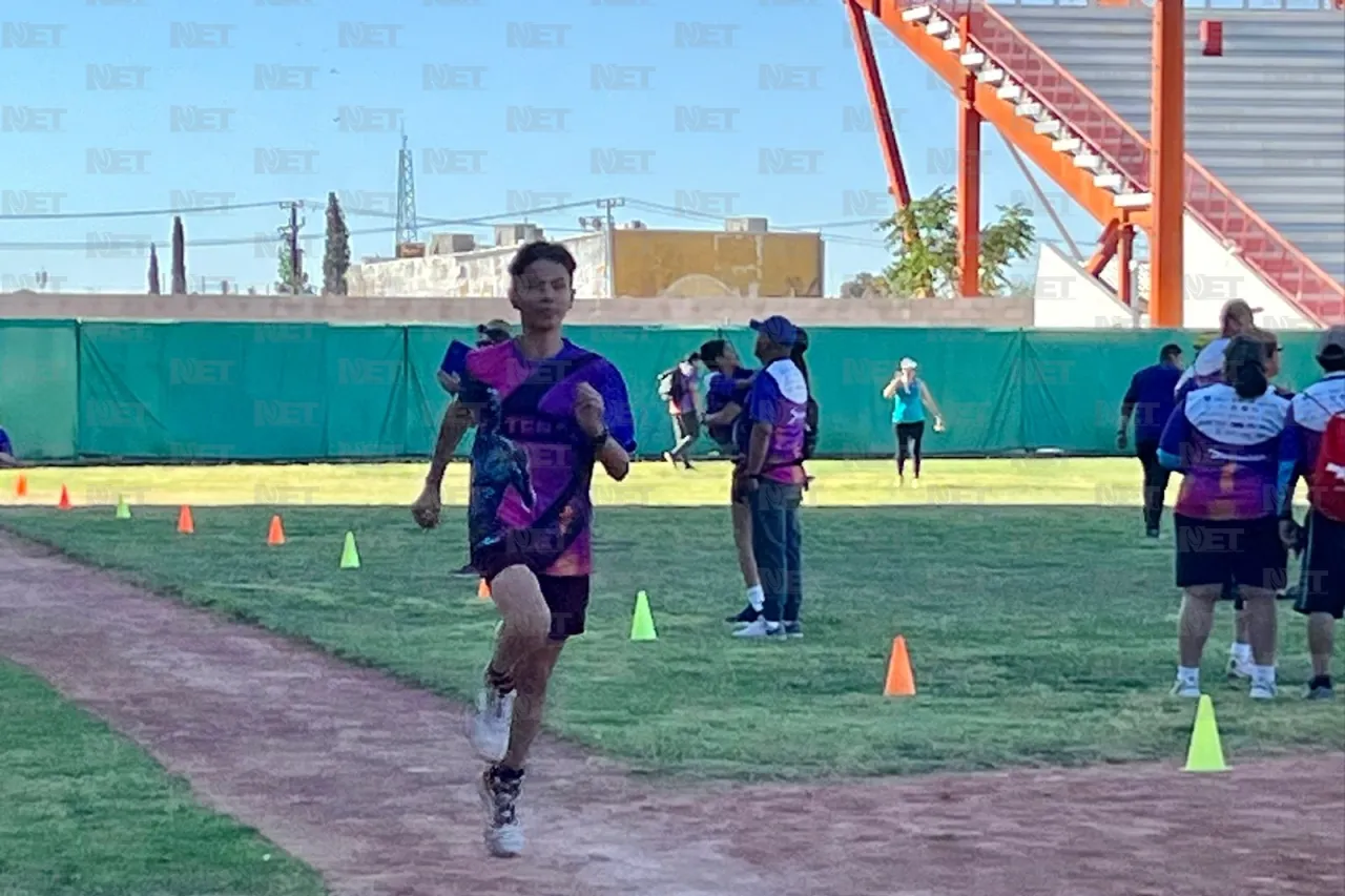 Tercera carrera Salesiana reúne a familias en el Estadio Juárez
