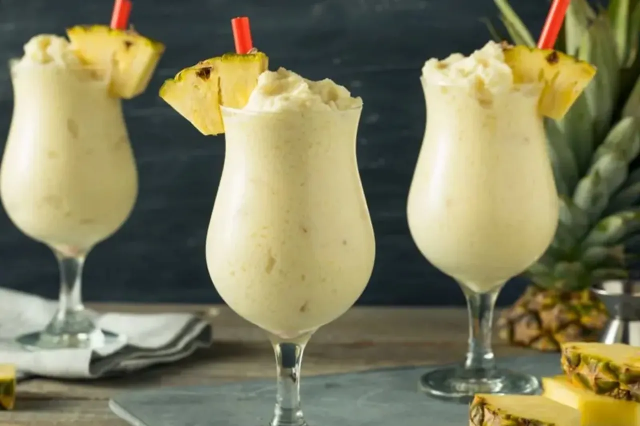 Piña lover; las mejores recetas para hacer bebidas refrescantes con esta fruta