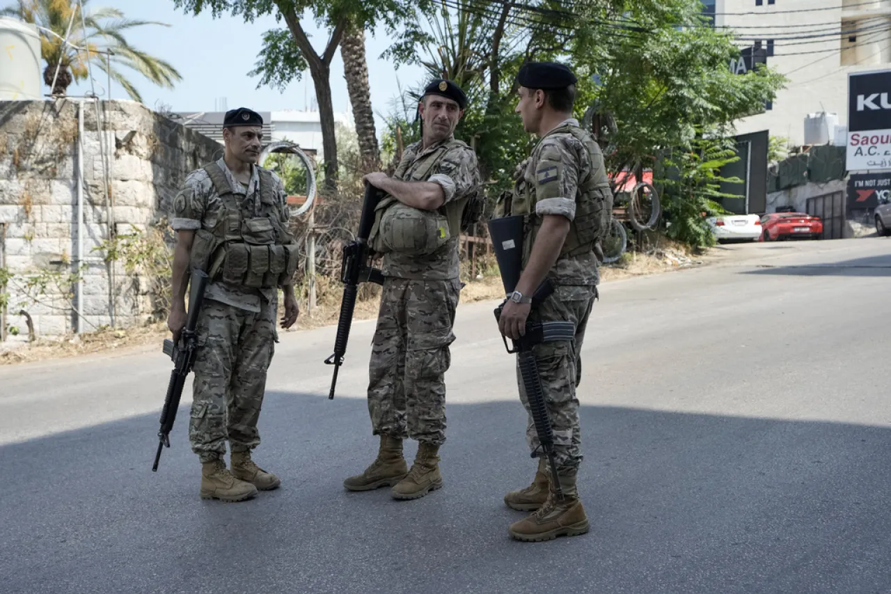 Capturan a hombre tras un tiroteo afuera de embajada de EU en Líbano