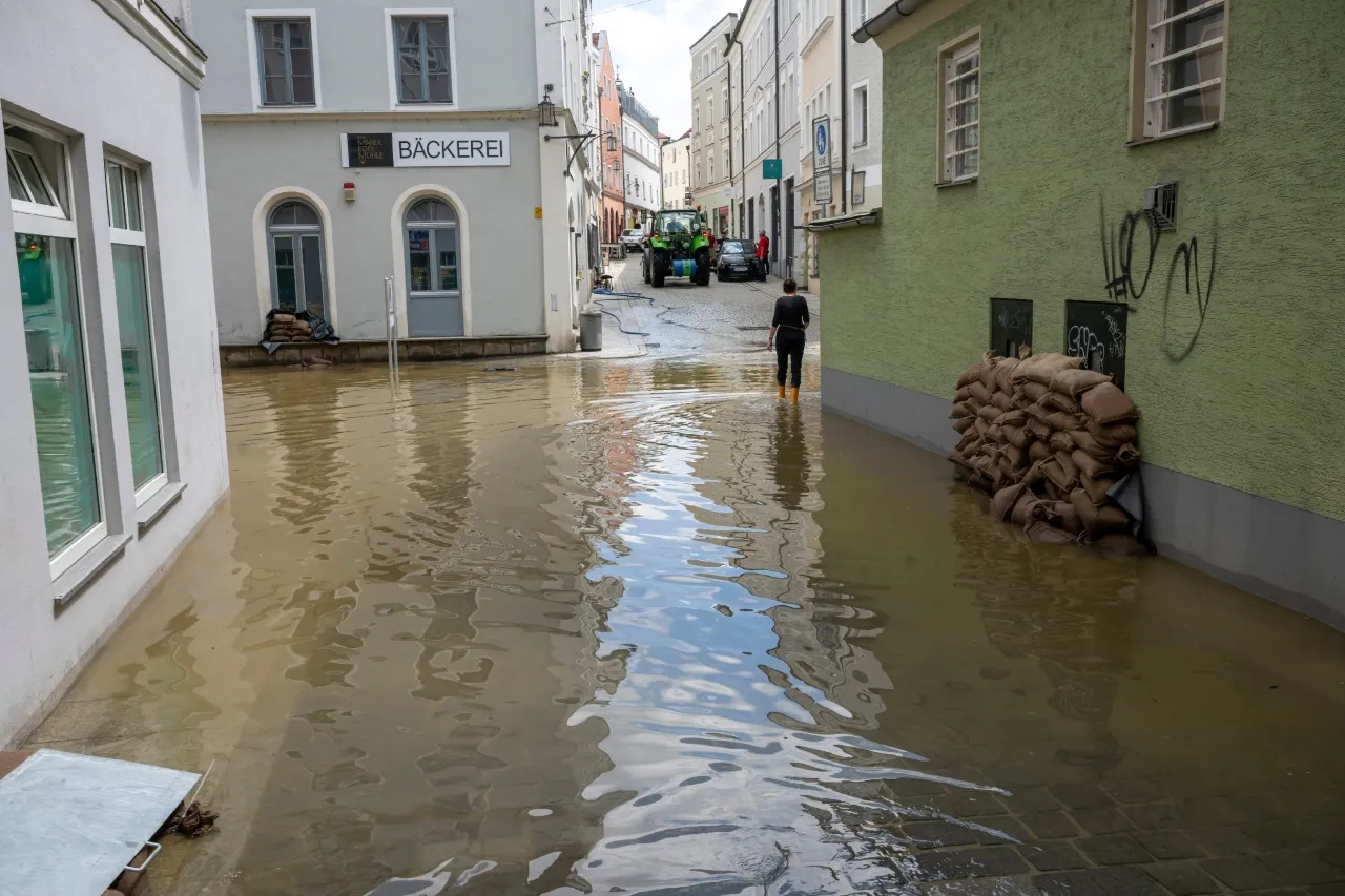 Aumentan a 6 los muertos por inundaciones en Alemania