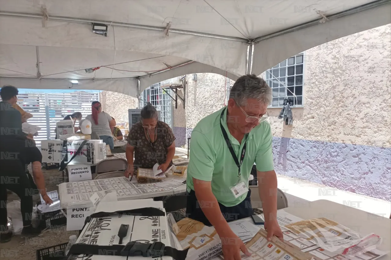 Pequeños errores obligan a recontar los votos en Juárez