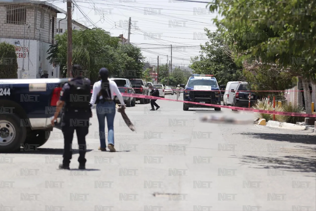 Atacan a dos en la Hidalgo; matan a uno