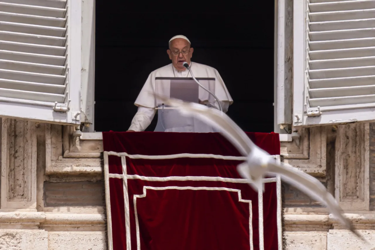 El papa Francisco pide ayuda humanitaria urgente para Gaza