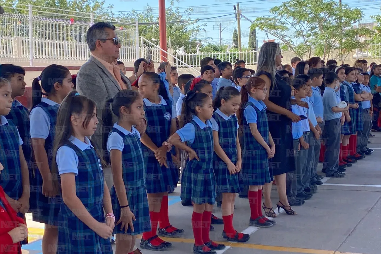 Entrega alcalde Pérez Cuéllar rehabilitación de 9 escuelas