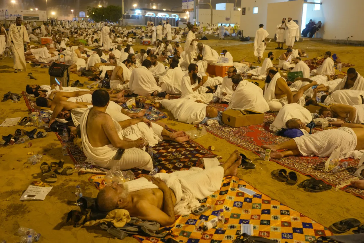 Inician últimos ritos del haj mientras los musulmanes celebran el Eid al-Adha