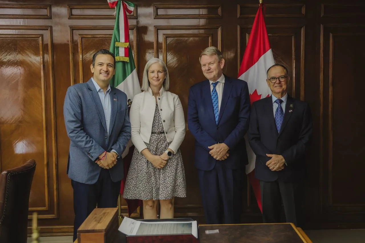 Canadian Consul and Ambassador Speak with Chihuahua Officials