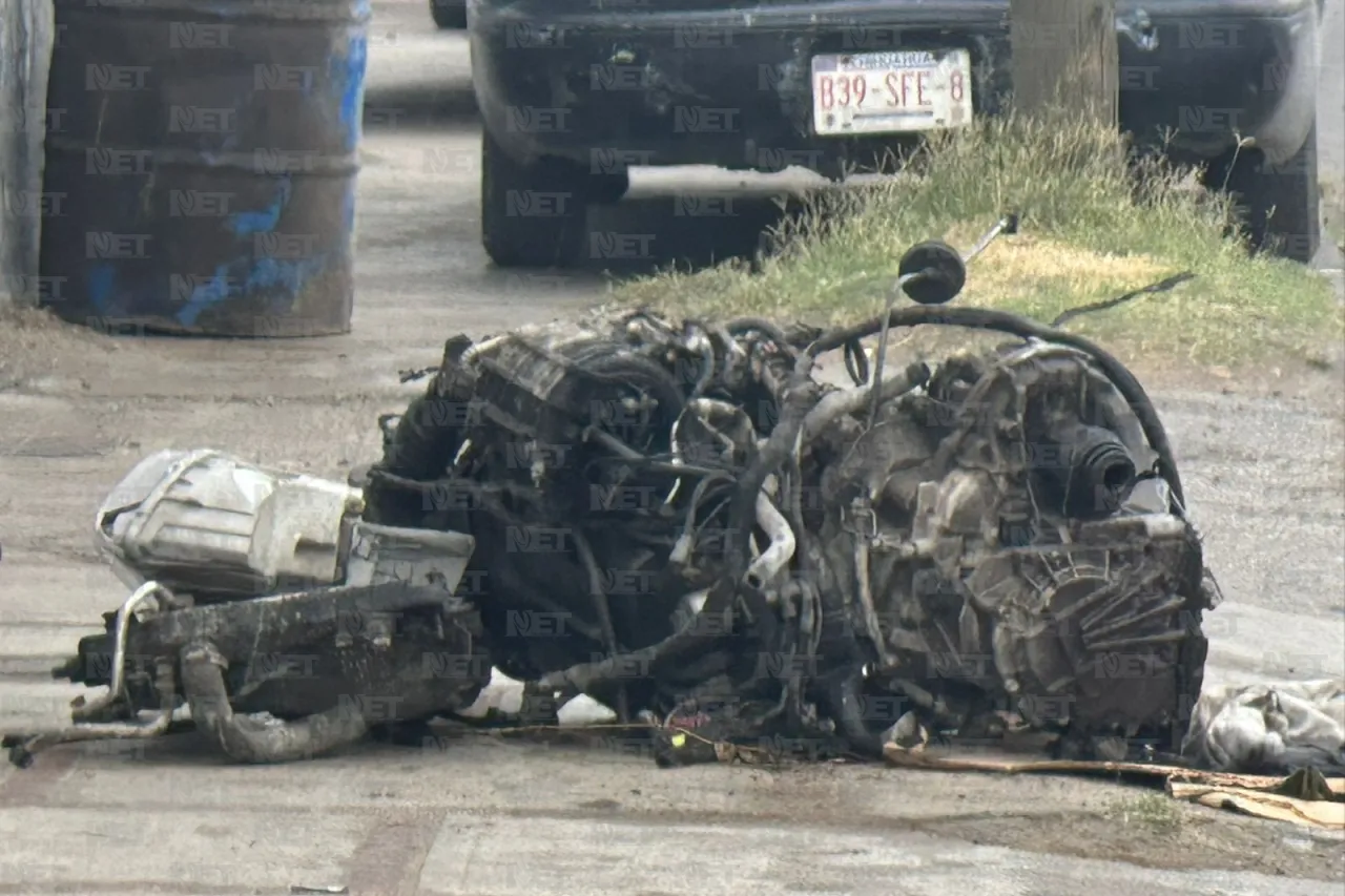 Choca y sale disparado su motor; iba 'texteando' y a exceso de velocidad