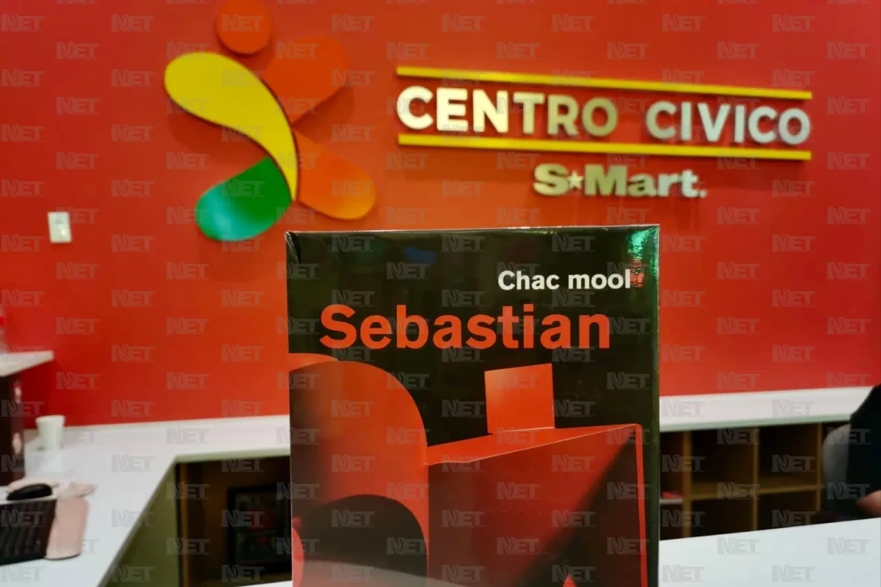 Sebastián Carbajal presenta libro en Juárez