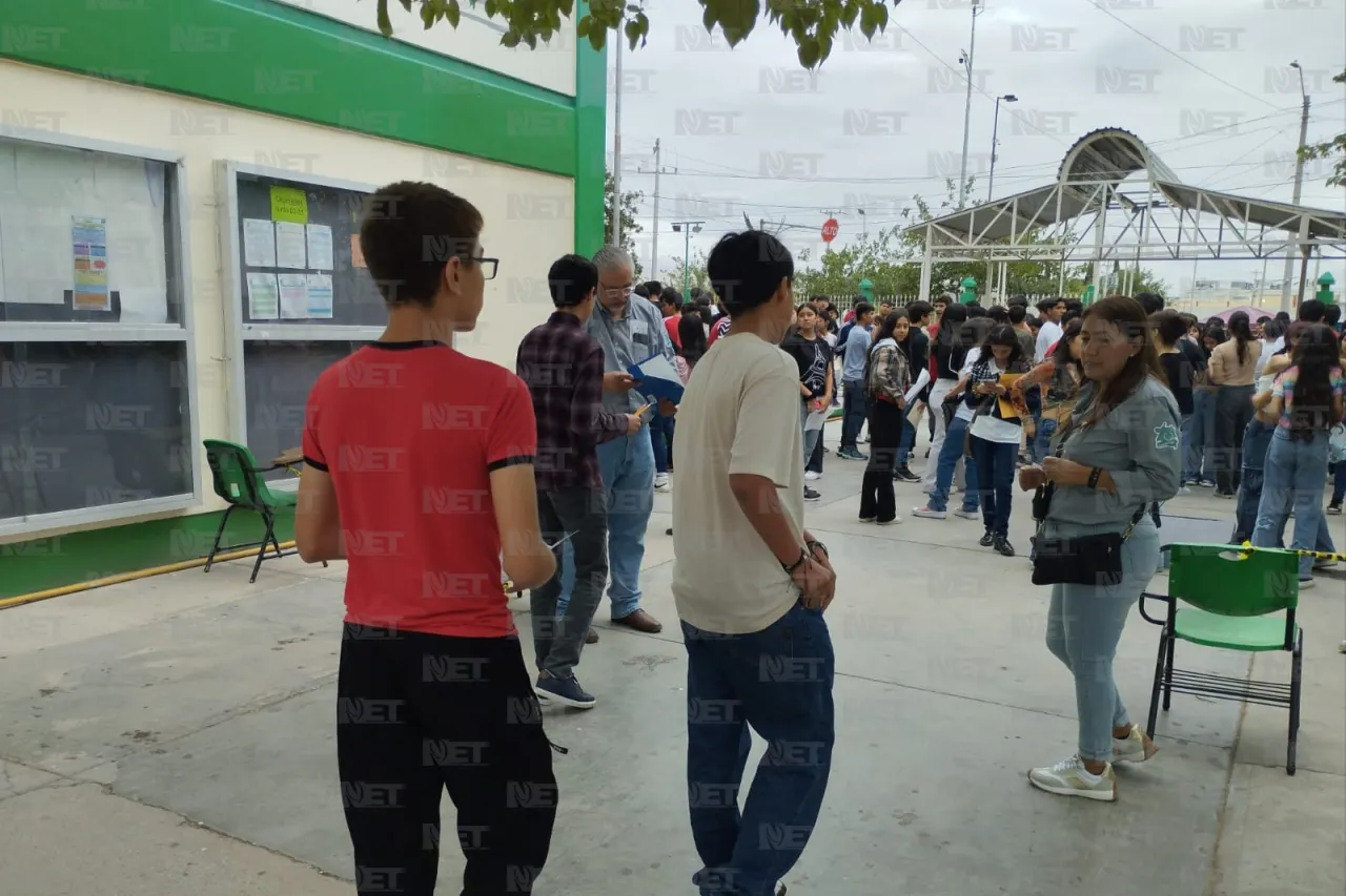 Presentan examen de admisión más de 7 mil jóvenes en el Cobach