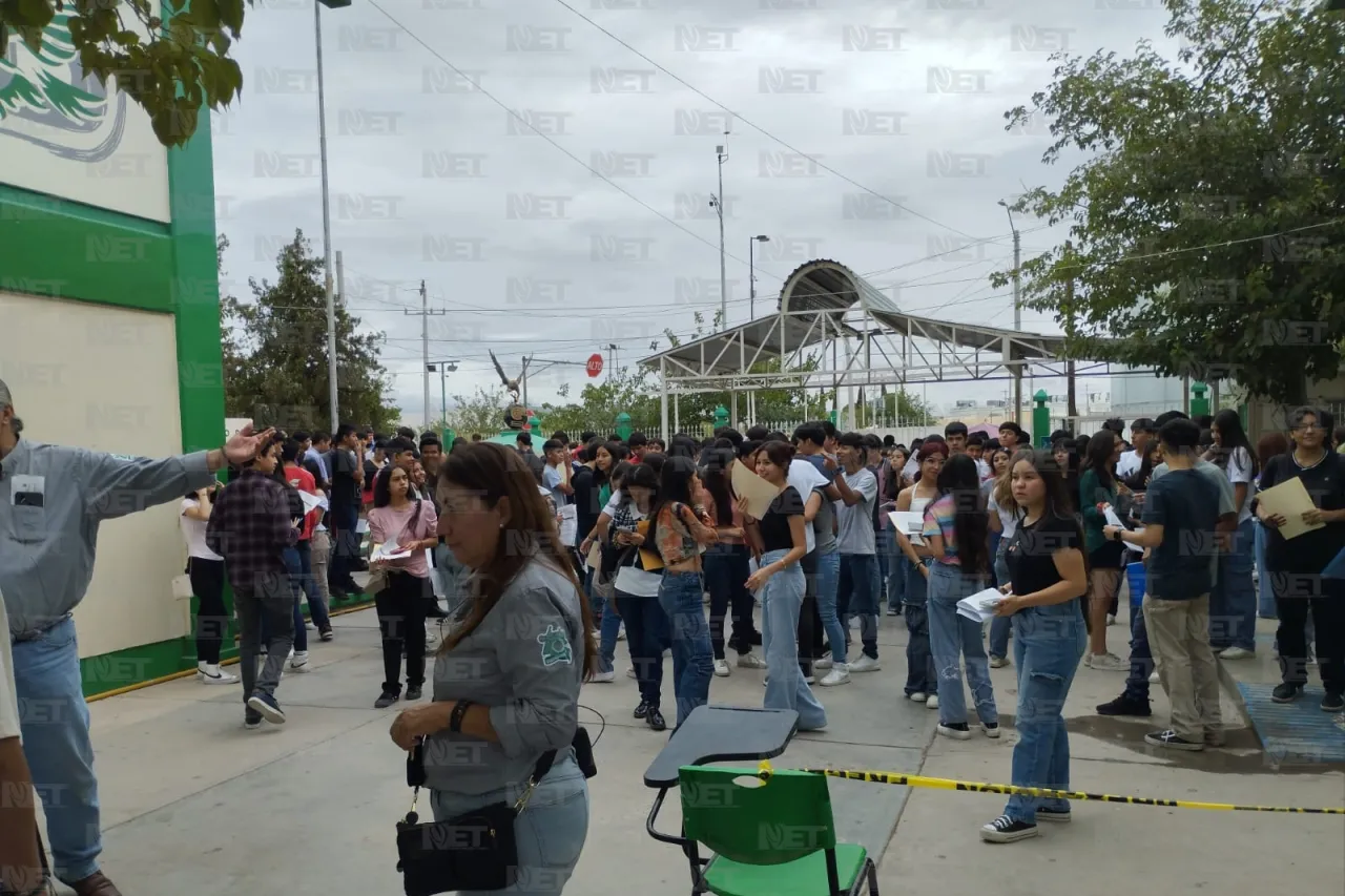 Presentan examen de admisión más de 7 mil jóvenes en el Cobach