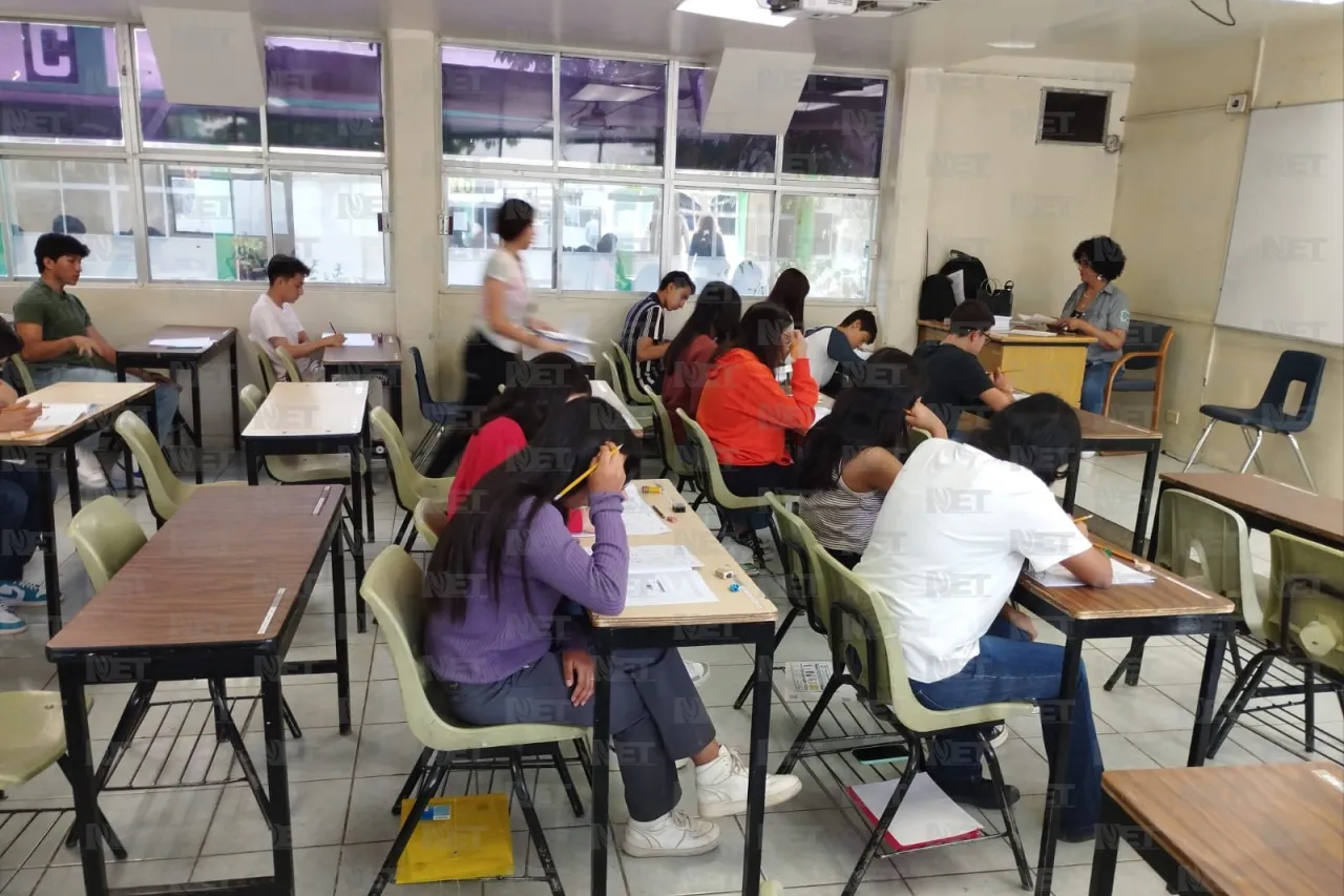 Presentan examen de admisión más de 7 mil jóvenes en el Cobach