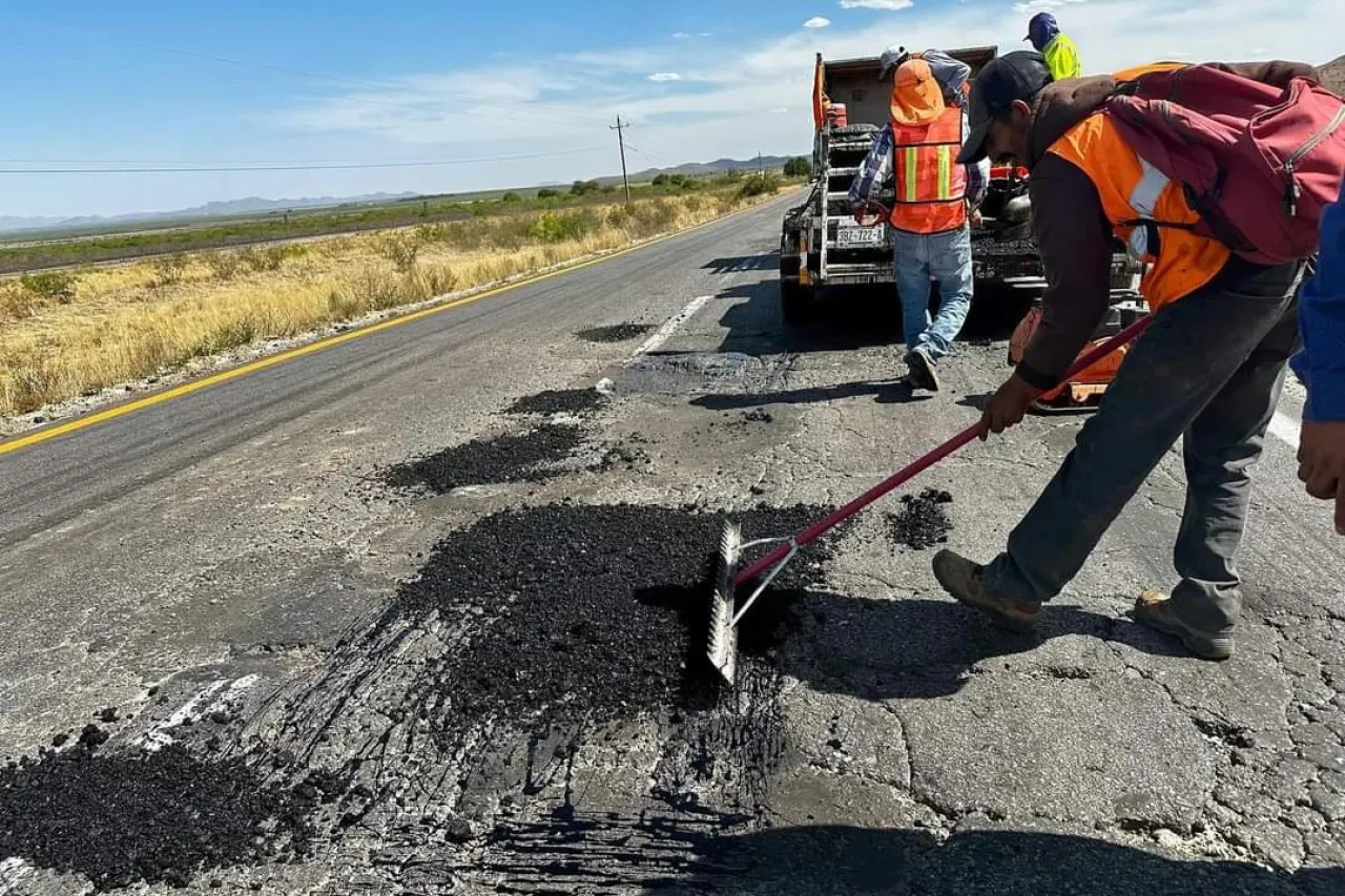 Se viraliza listado de baches en la carretera Juárez a Chihuahua