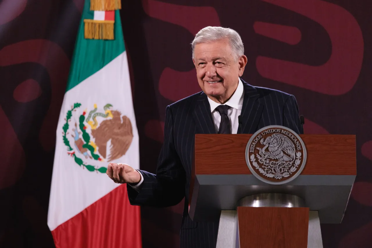 Ofrecerá AMLO fiestón y comilona en su última mañanera