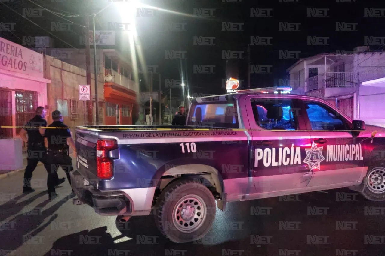 Se identifica como policía mujer que atropelló a hombre