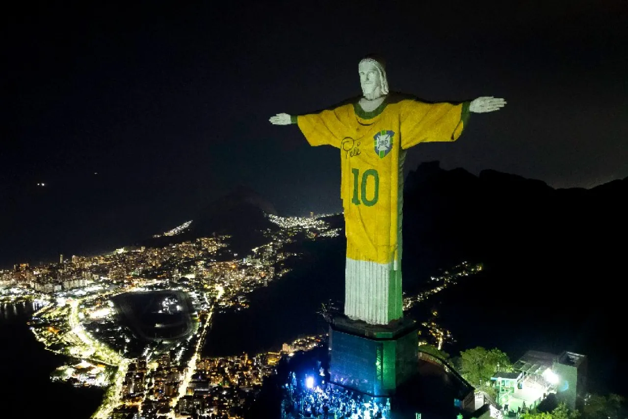 Declara Brasil el 19 de noviembre como el 'Día del Rey Pelé'