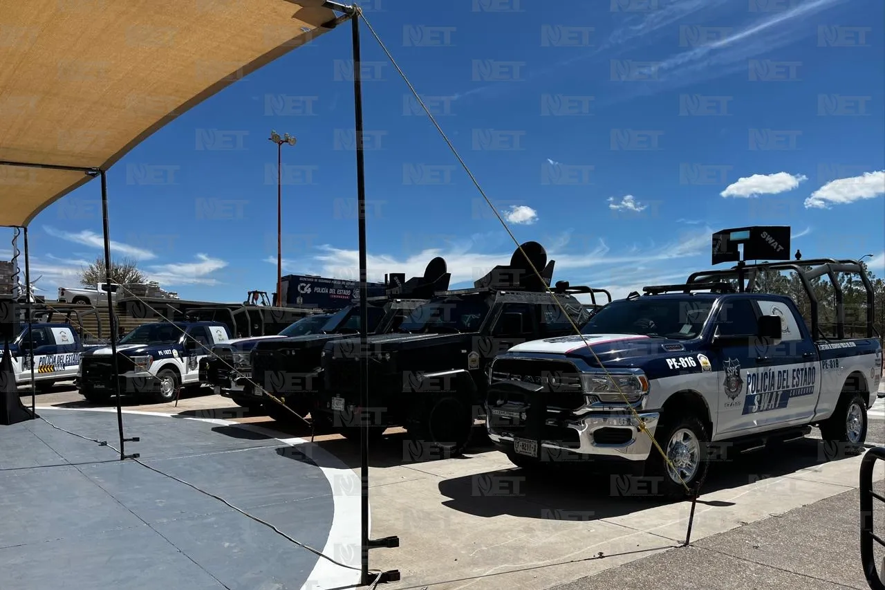 Gobernadora Maru Campos encabeza entrega de equipo para Seguridad