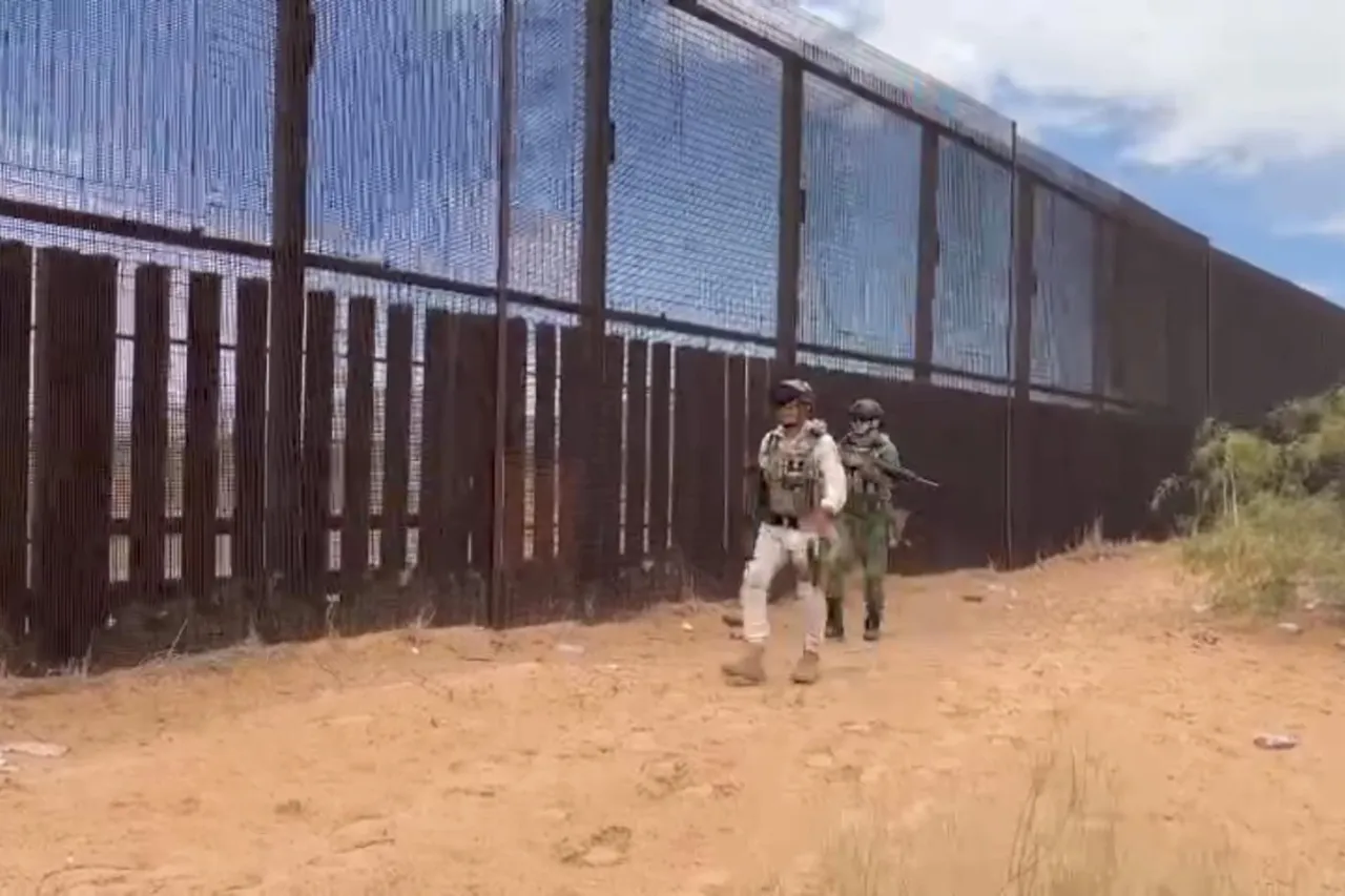 Retira Ejército escaleras del muro fronterizo