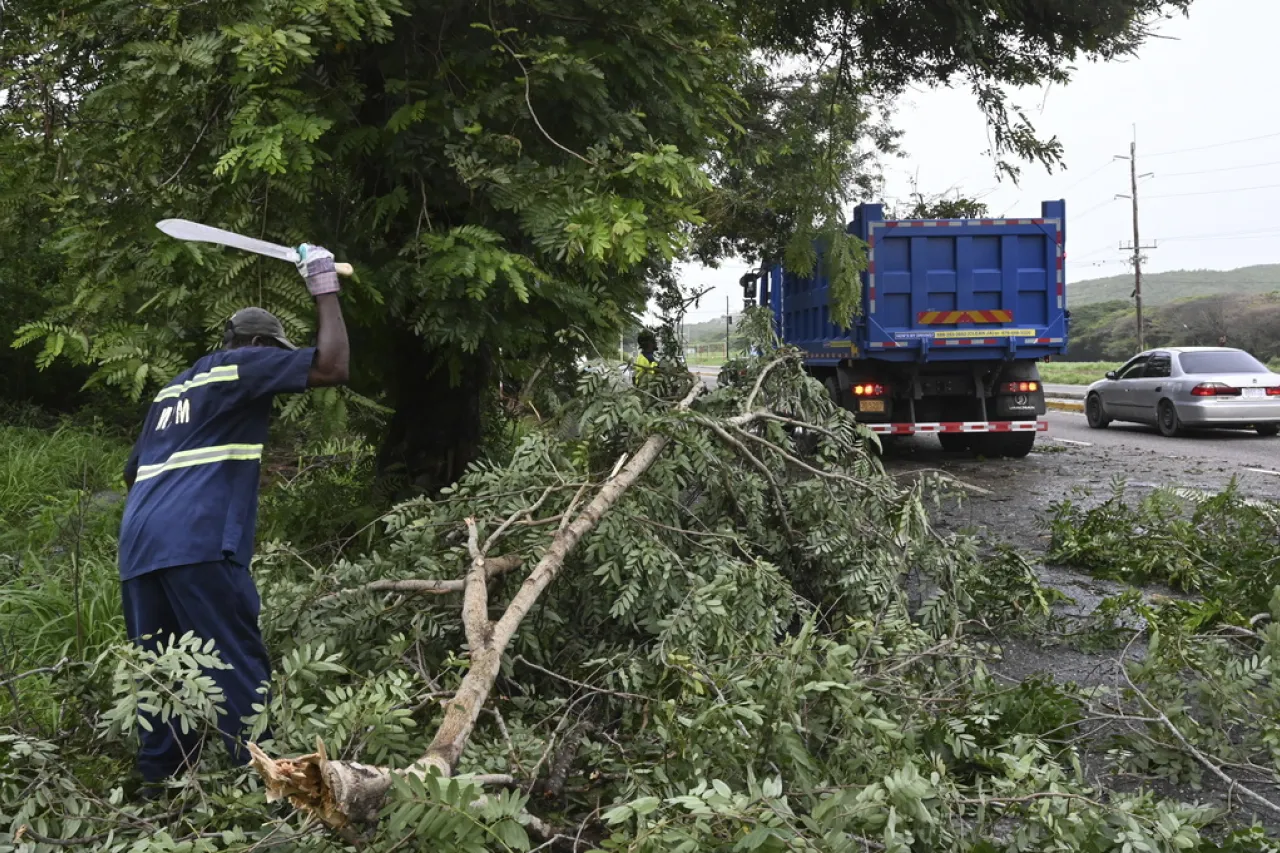 Texas se prepara para recibir a Beryl