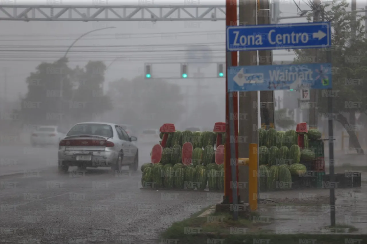 Pasa pequeña tormenta por Juárez